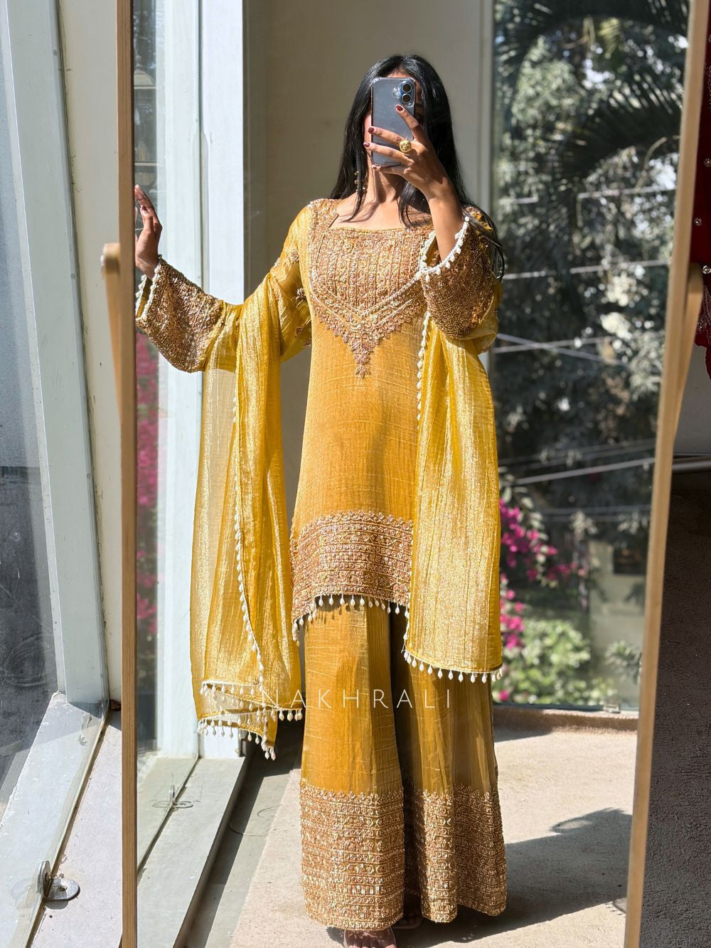 Elegant Embroidered Festive Wear Kurta Set