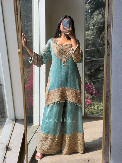 Elegant Embroidered Festive Wear Kurta Set